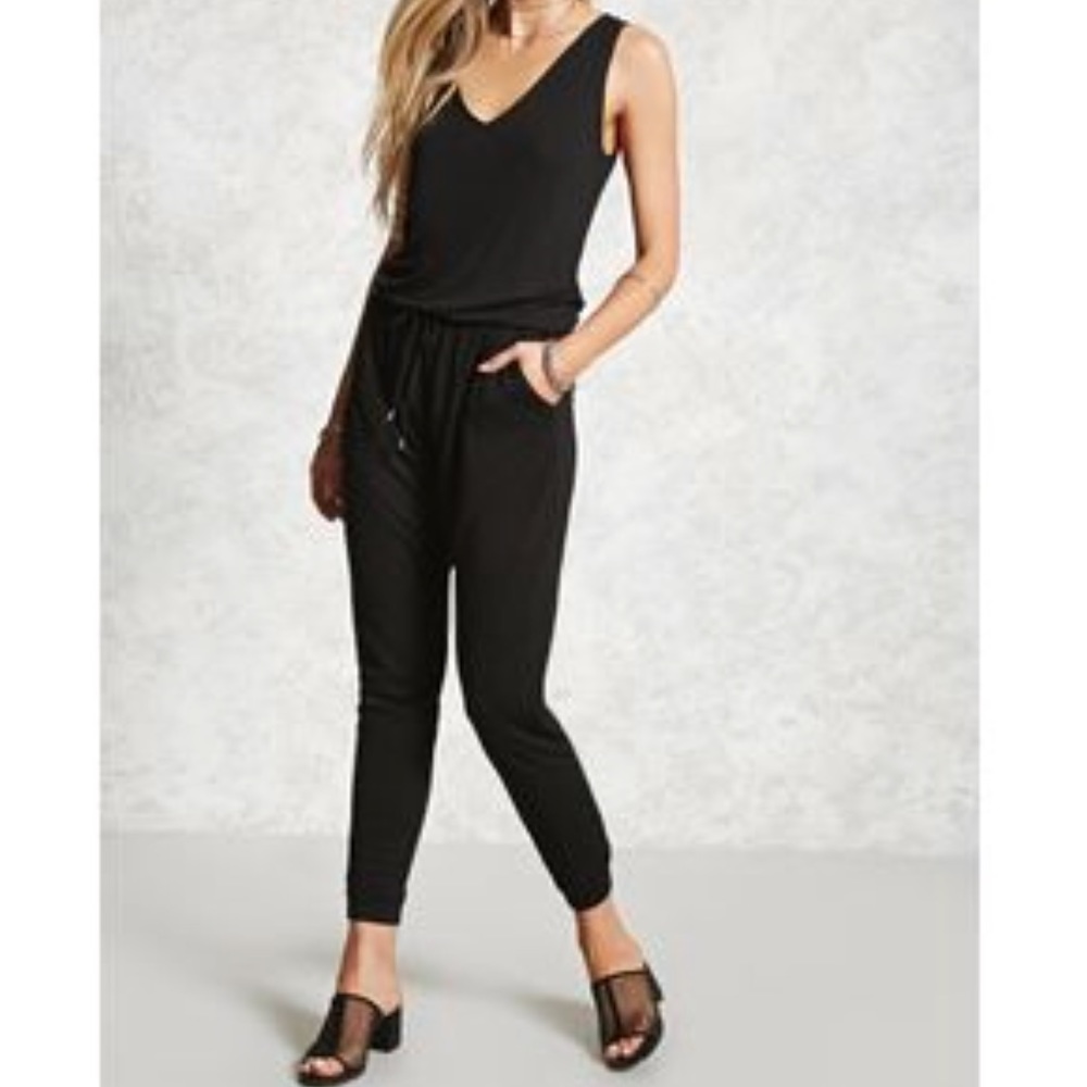 FOREVER 21 CONTEMPORARY Black Knit Jumpsuit Sz S